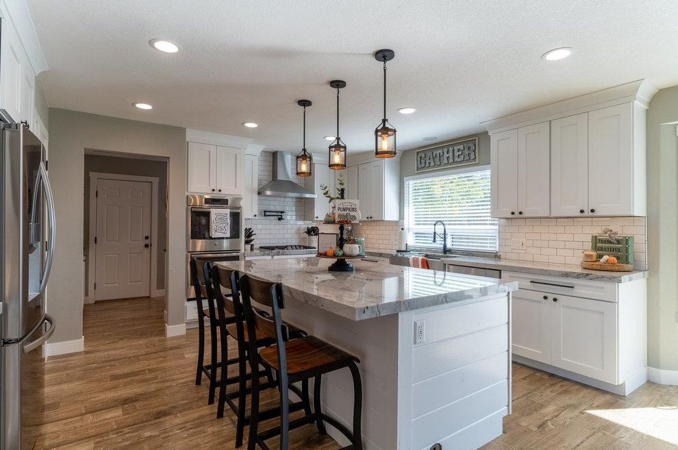 640 Ridgemark Dr, Hollister CA  95023-6457 exterior