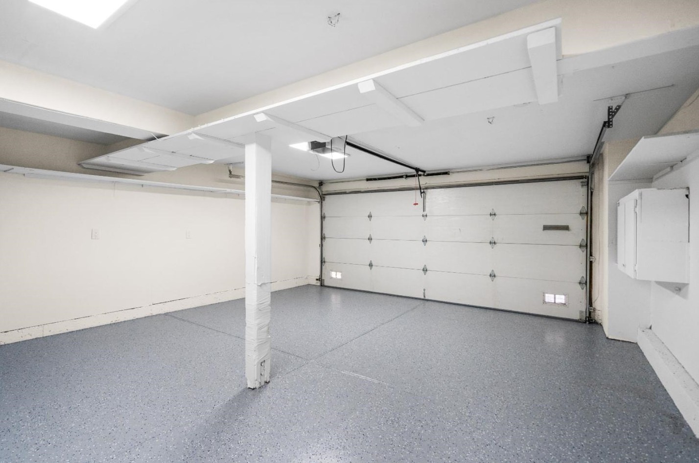 20185 Northglen Sq, Cupertino CA  95014-0567 exterior