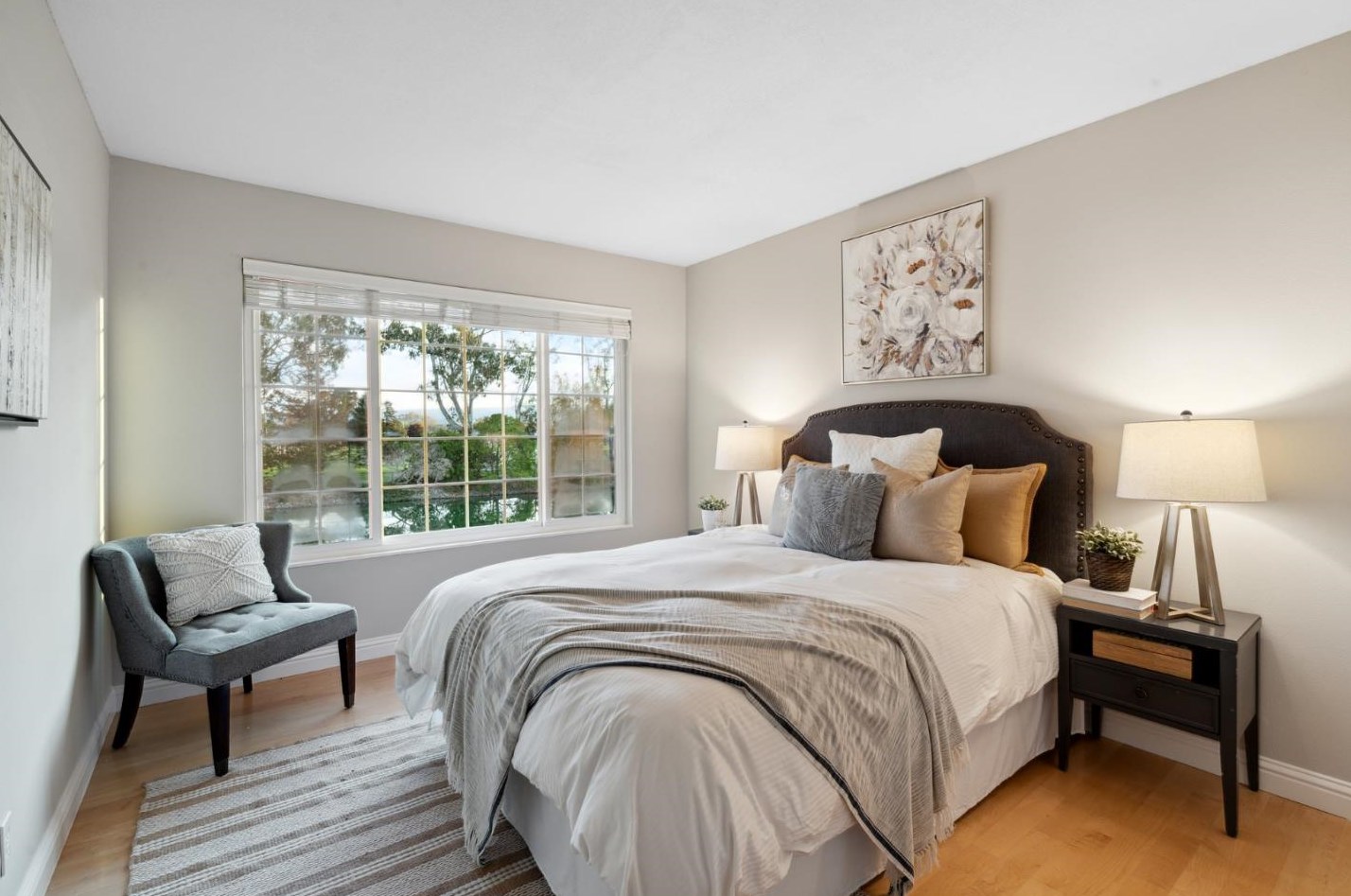 918 Aruba Ln, San Mateo CA  94404-3802 exterior