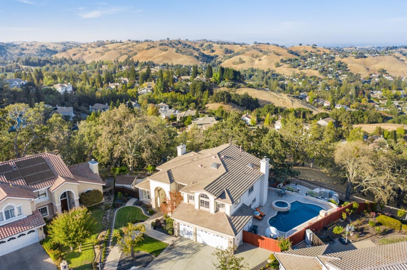 26 Julie Highlands Ct, Lafayette CA  94549-1753 exterior