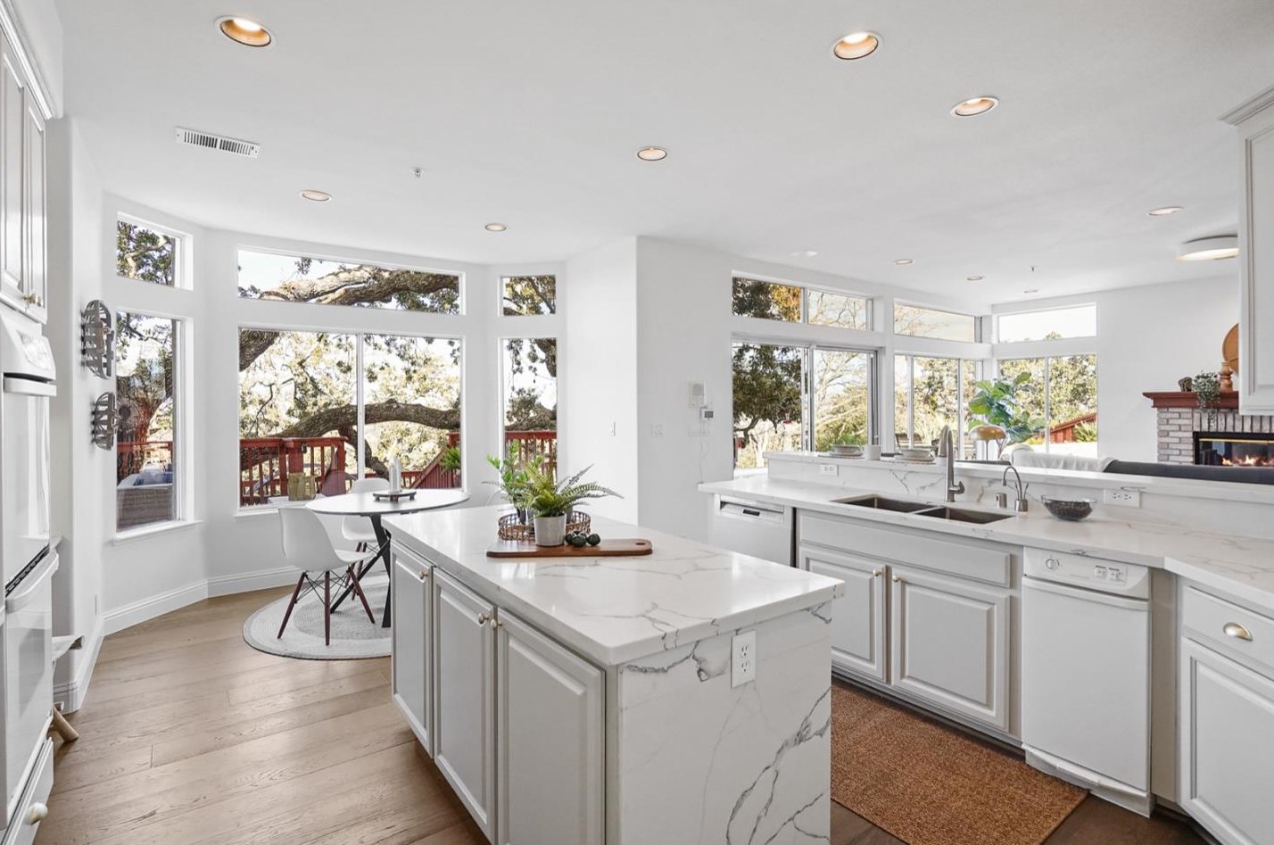 26 Julie Highlands Ct, Lafayette CA  94549-1753 exterior