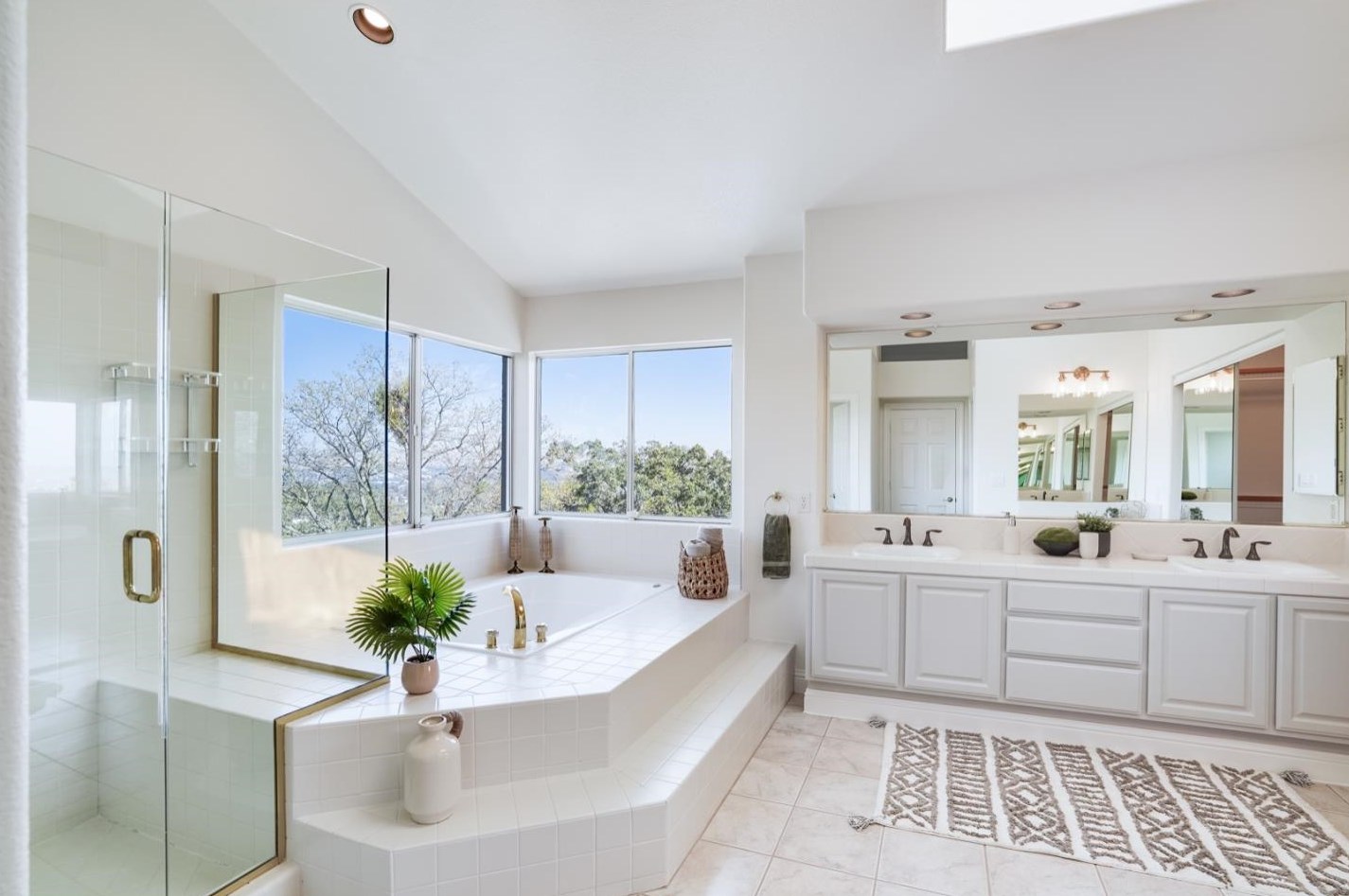 26 Julie Highlands Ct, Lafayette CA  94549-1753 exterior