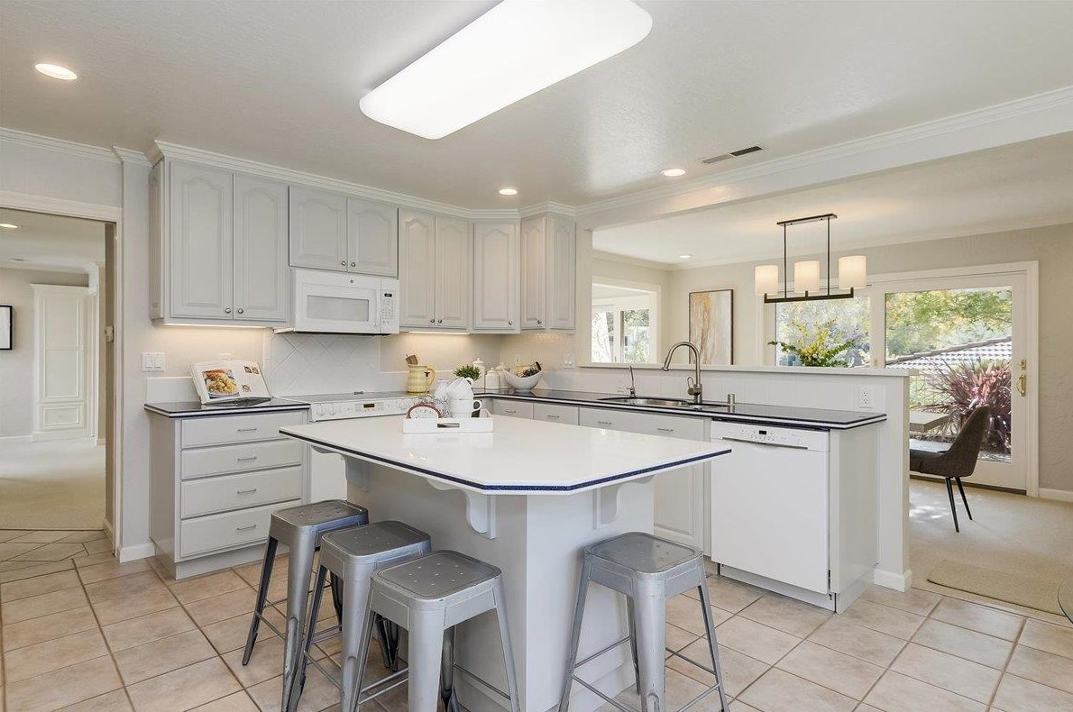 22316 Rancho Deep Cliff Dr, Cupertino CA  95014-3928 exterior