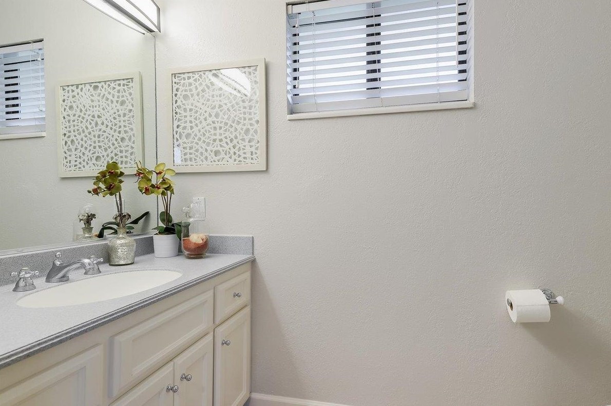 22316 Rancho Deep Cliff Dr, Cupertino CA  95014-3928 exterior