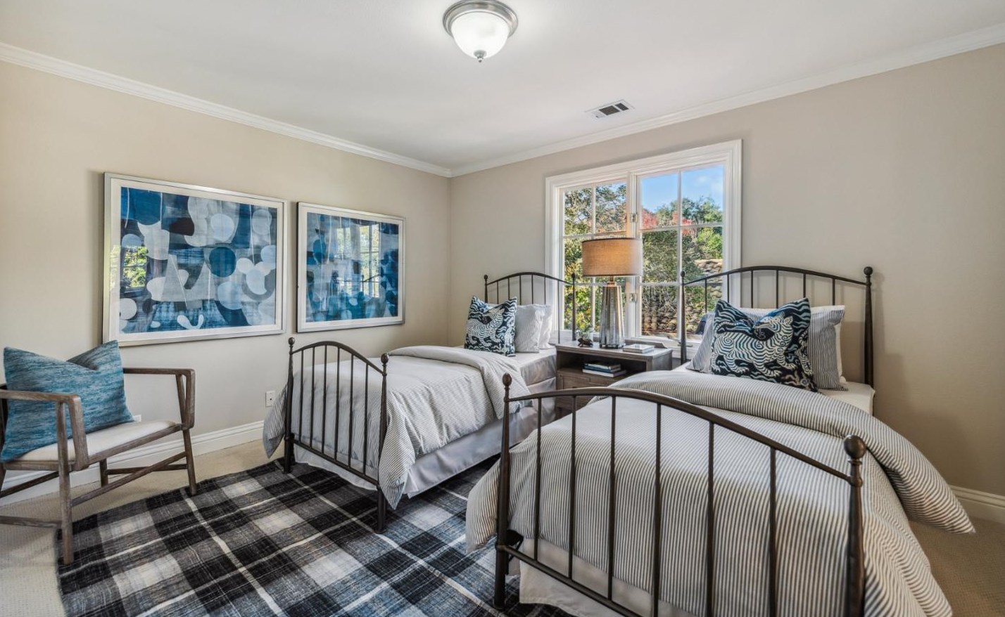 185 Hanna Way, Menlo Park CA  94025-3581 exterior