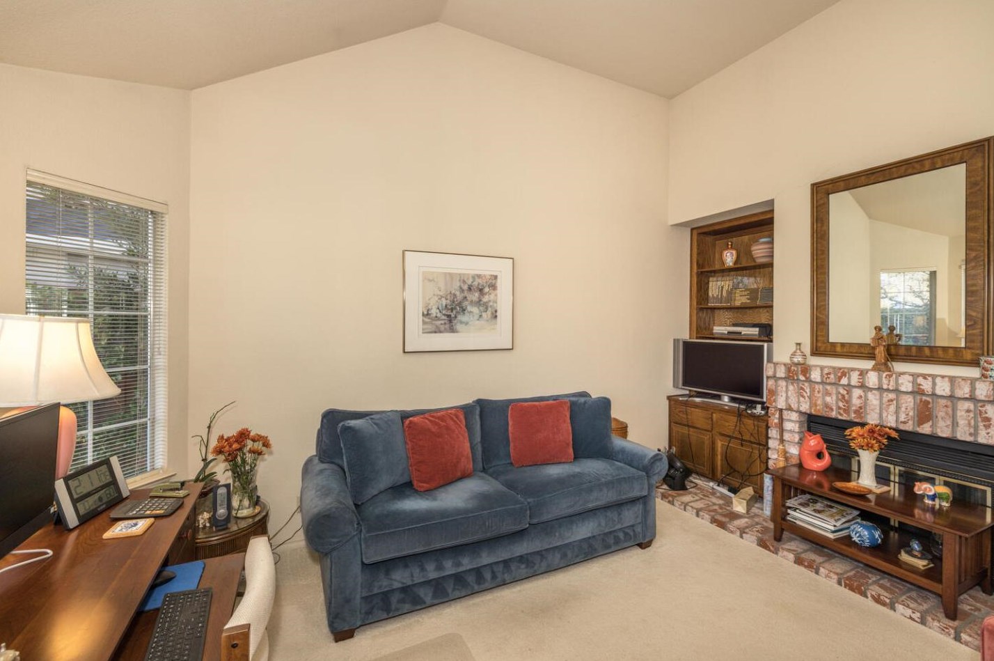 397 Biscayne Ave, San Mateo CA  94404-3501 exterior