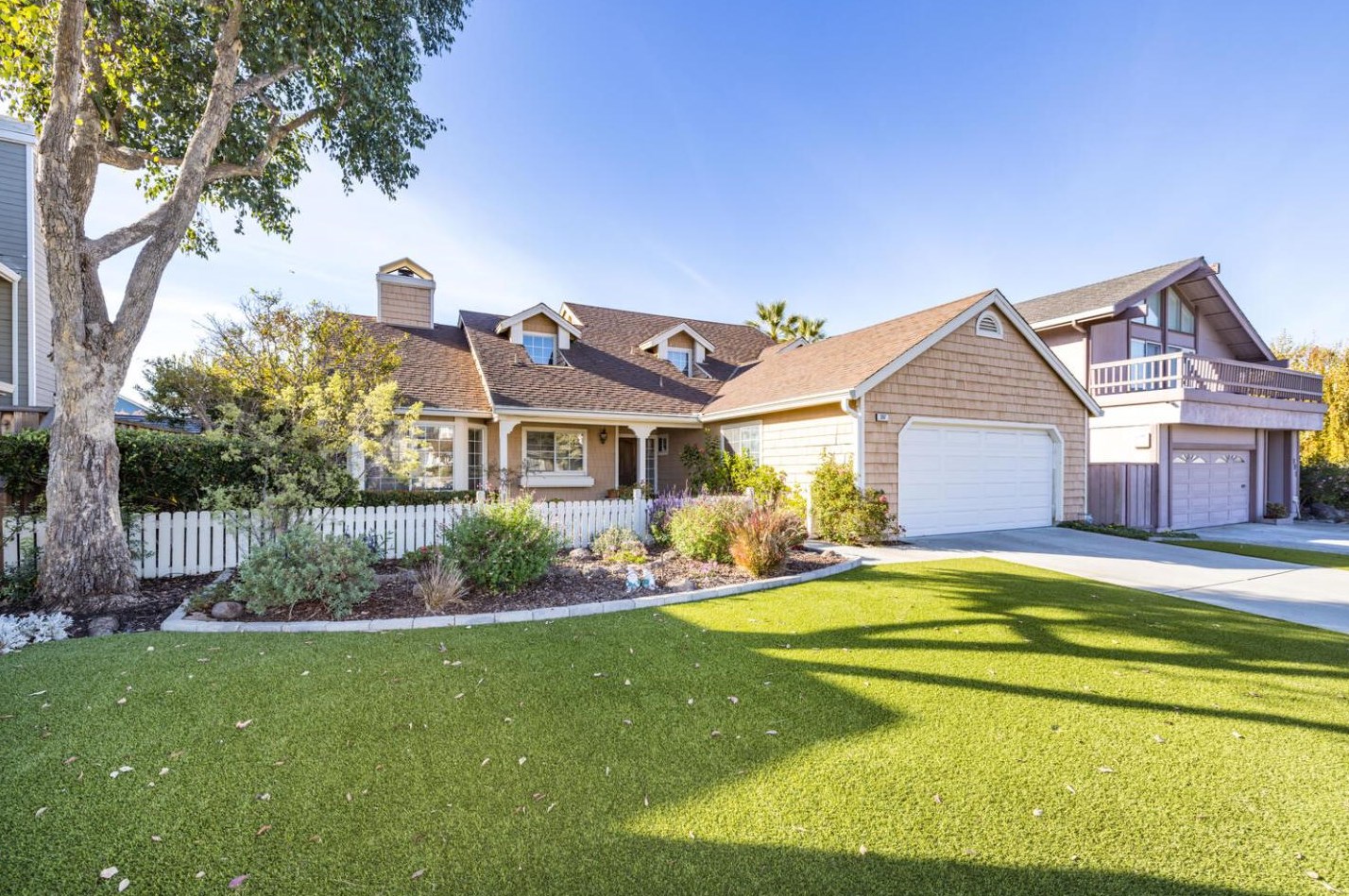 397 Biscayne Ave, San Mateo CA  94404-3501 exterior