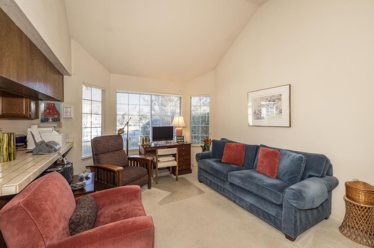 397 Biscayne Ave, San Mateo CA  94404-3501 exterior