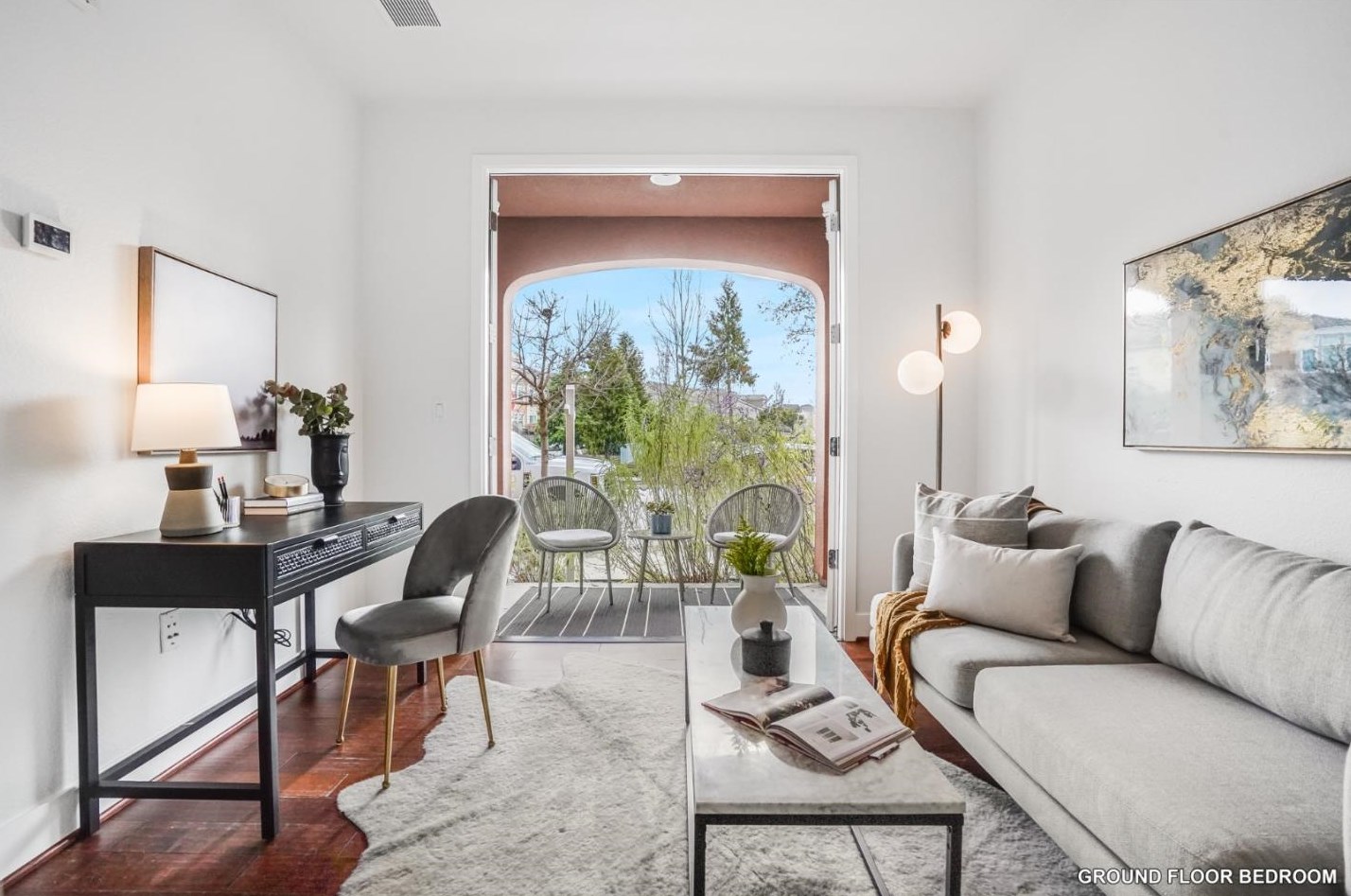 375 Derby Ave, San Mateo CA  94403 exterior