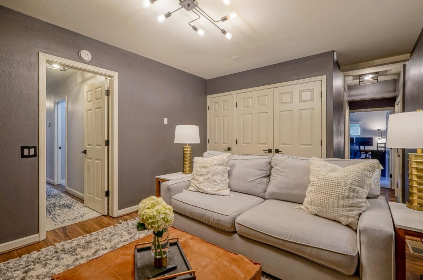 1086 Alameda St, Monterey CA  93940-4451 exterior