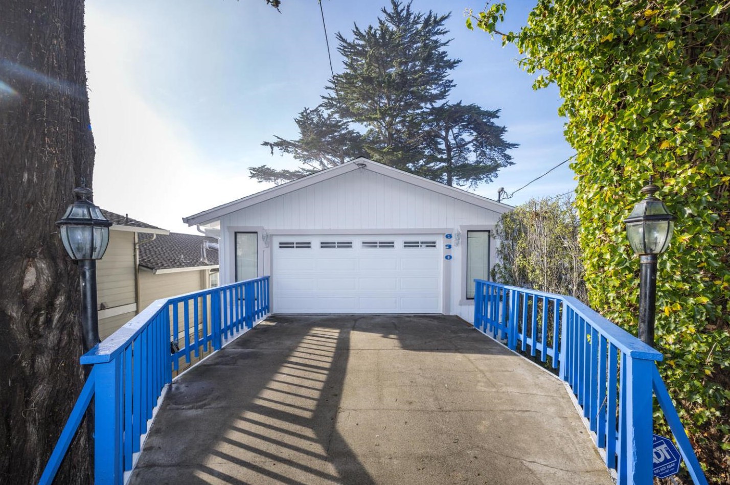 630 Stetson St, Moss Beach, CA 94038