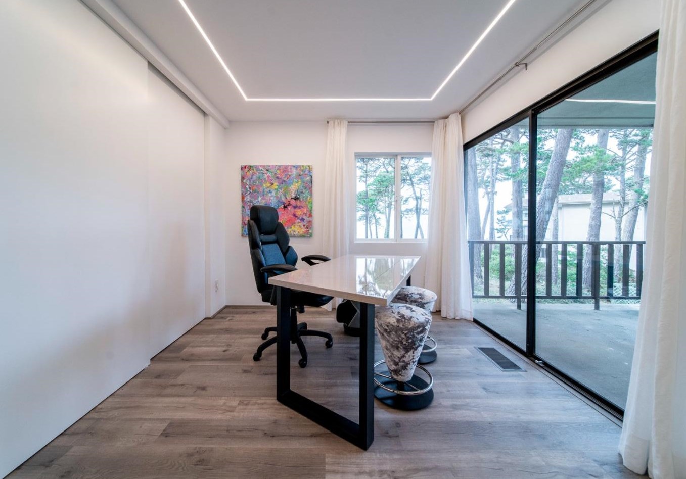 15 Ocean Pines Ln, Pebble Beach CA  93953-3077 exterior