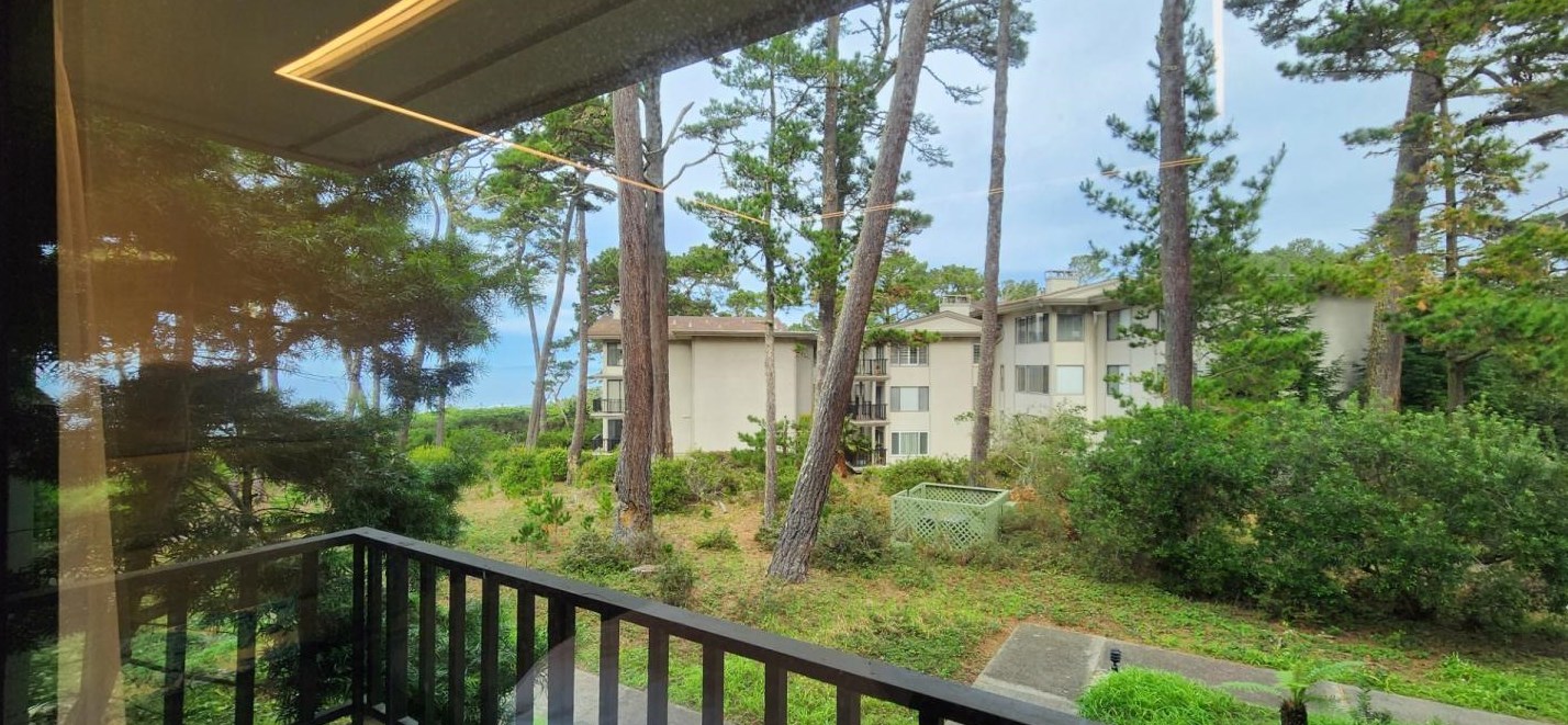 15 Ocean Pines Ln, Pebble Beach CA  93953-3077 exterior