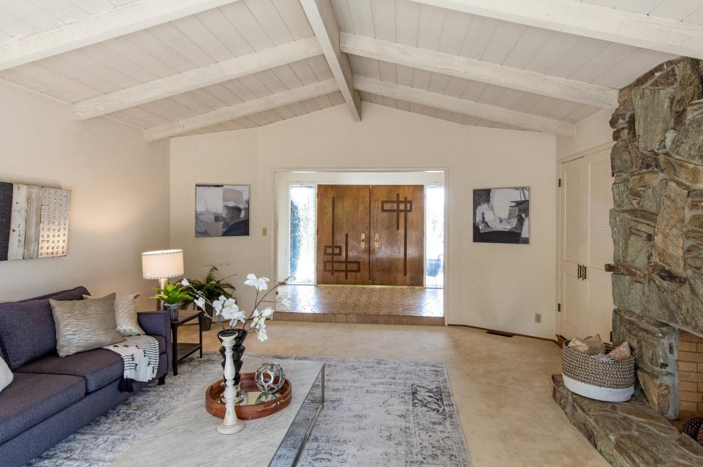 19930 Garnett Ct, Saratoga CA  95070-3801 exterior