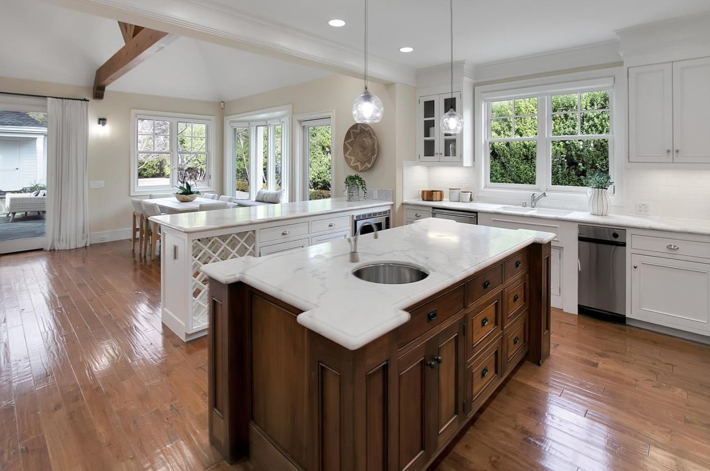 65 Maple Ave, Menlo Park CA  94027-3814 exterior