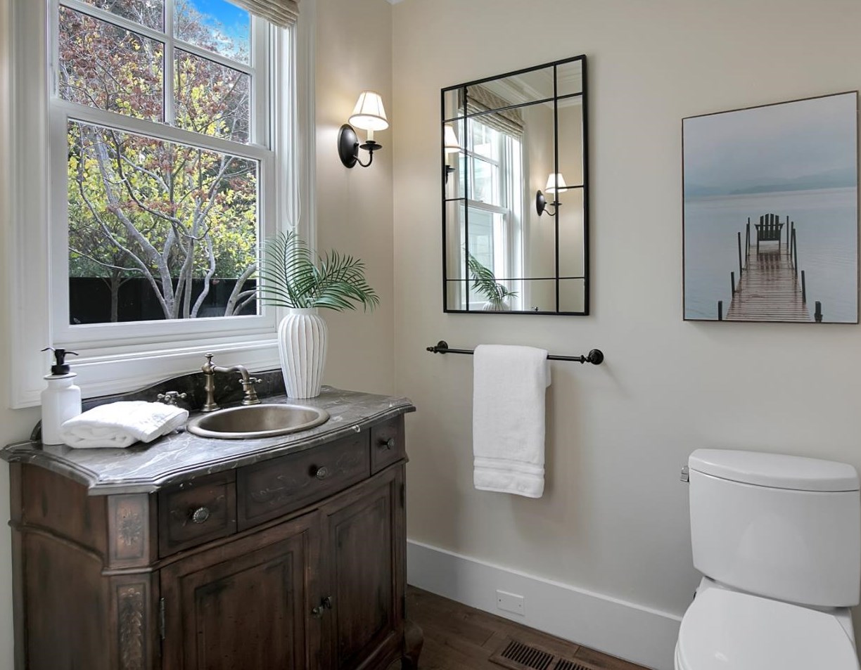 65 Maple Ave, Menlo Park CA  94027-3814 exterior