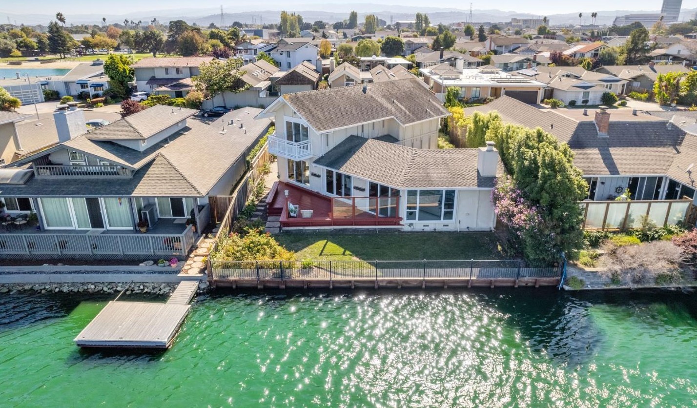 191 Flying Cloud Isle, San Mateo CA  94404-1301 exterior