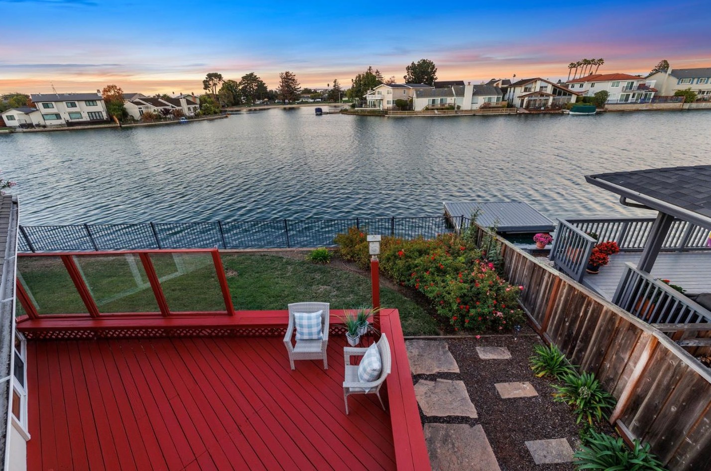 191 Flying Cloud Isle, San Mateo CA  94404-1301 exterior