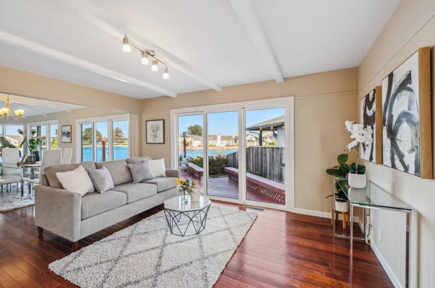 191 Flying Cloud Isle, San Mateo CA  94404-1301 exterior