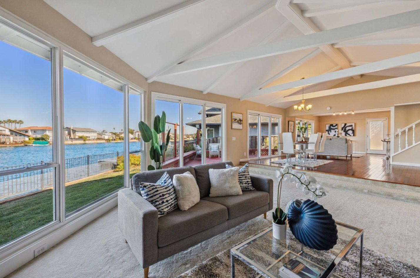 191 Flying Cloud Isle, San Mateo CA  94404-1301 exterior