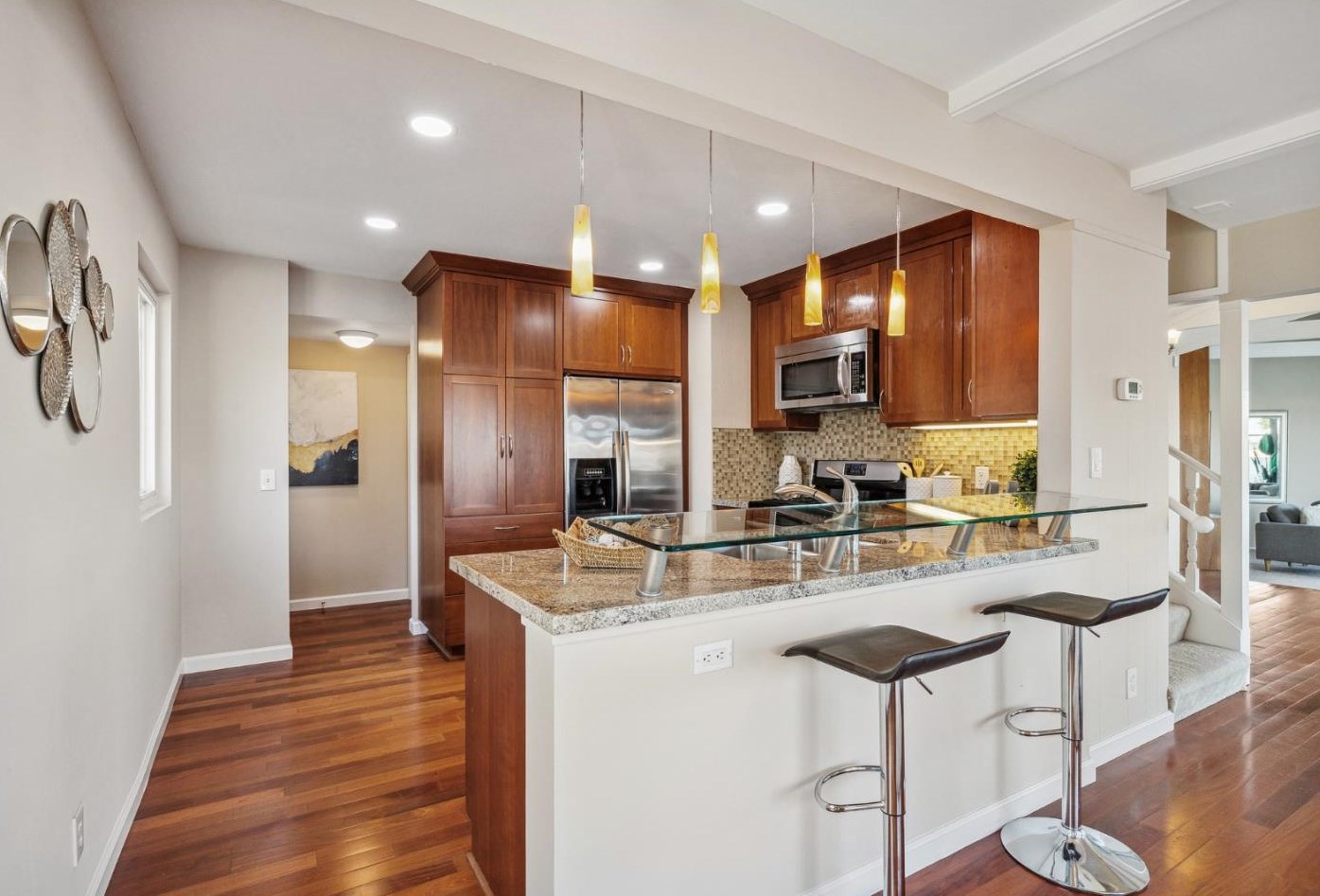 191 Flying Cloud Isle, San Mateo CA  94404-1301 exterior