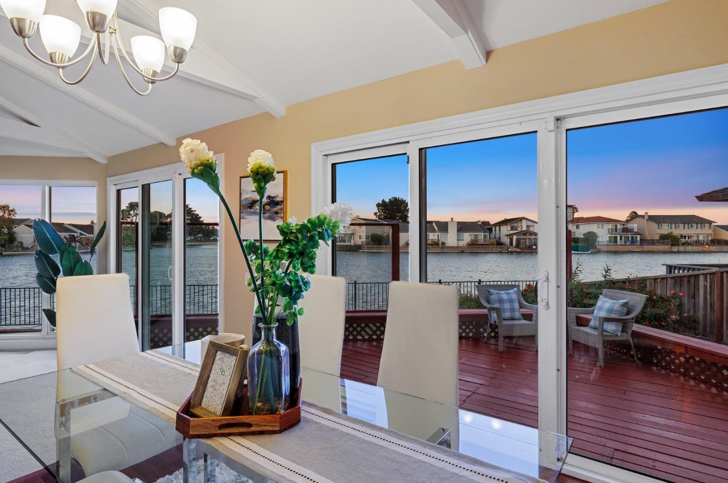 191 Flying Cloud Isle, San Mateo CA  94404-1301 exterior