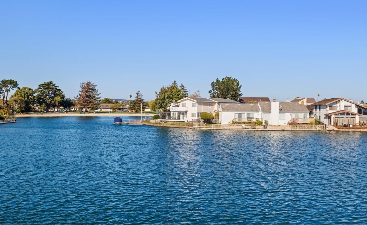 191 Flying Cloud Isle, San Mateo CA  94404-1301 exterior