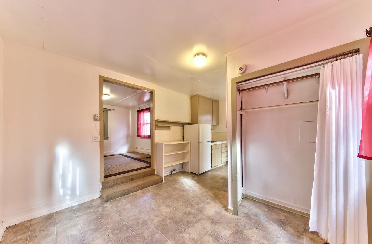 843 Lomita St, Monterey CA  93940-4461 exterior