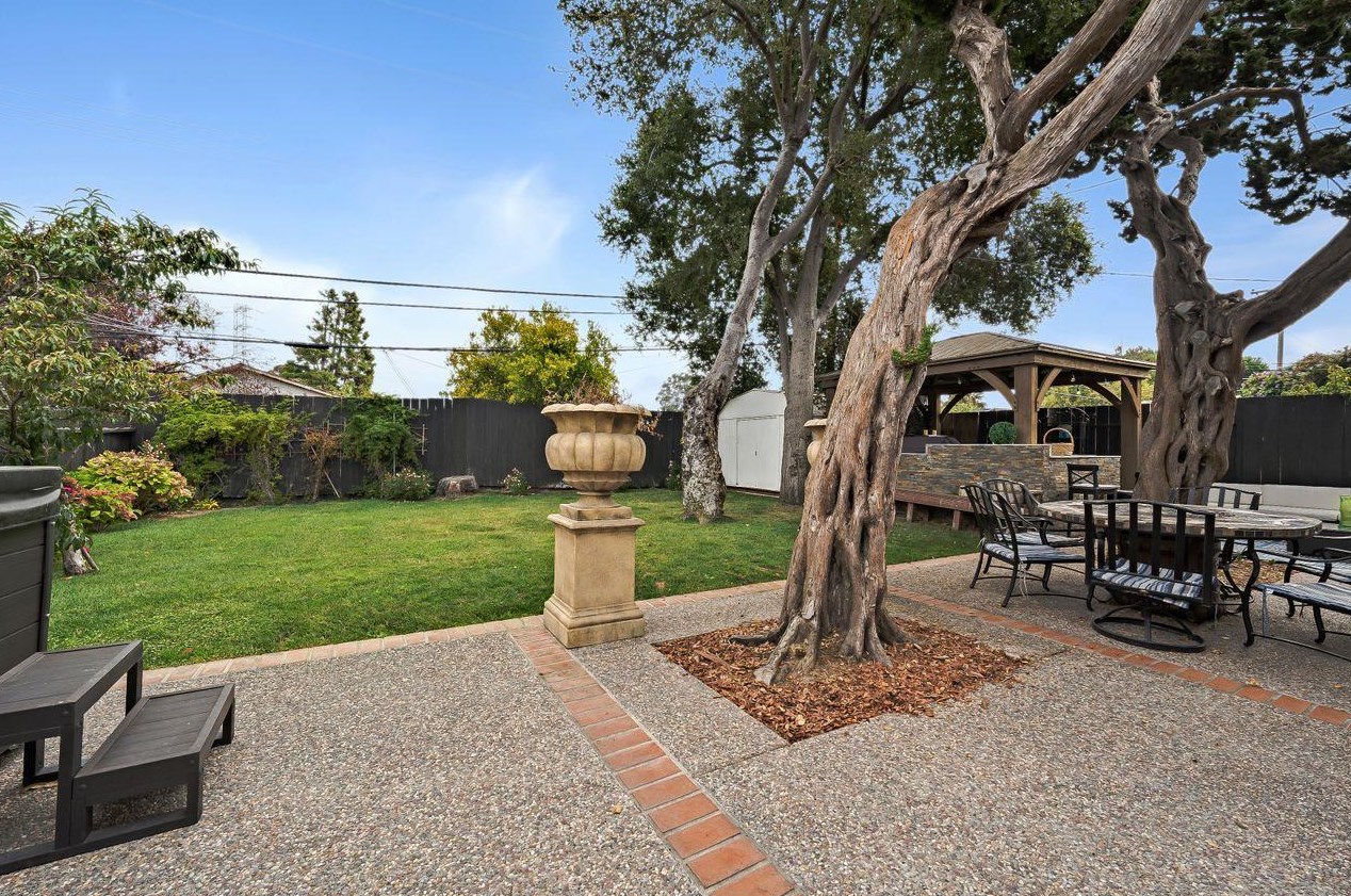 601 Fallon Ave, San Mateo CA  94401-3026 exterior