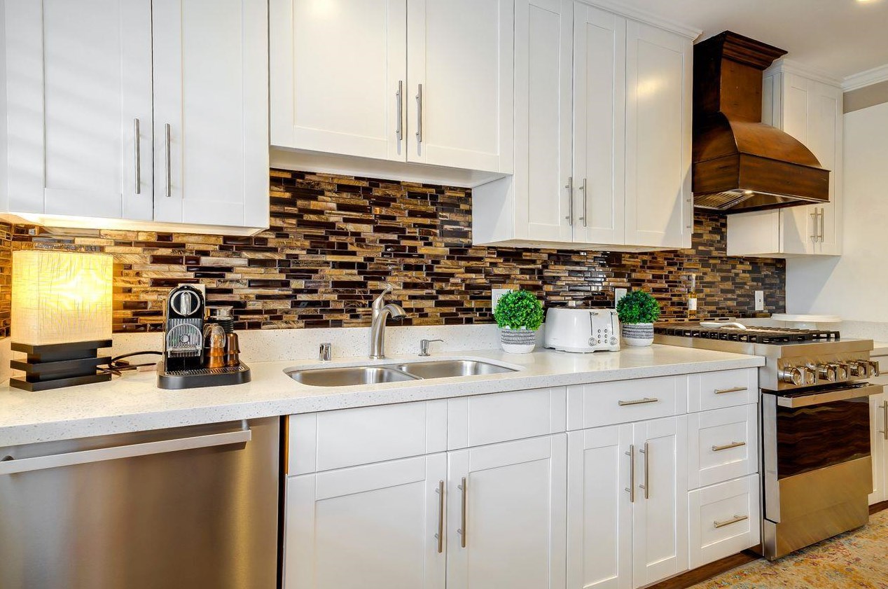 601 Fallon Ave, San Mateo CA  94401-3026 exterior