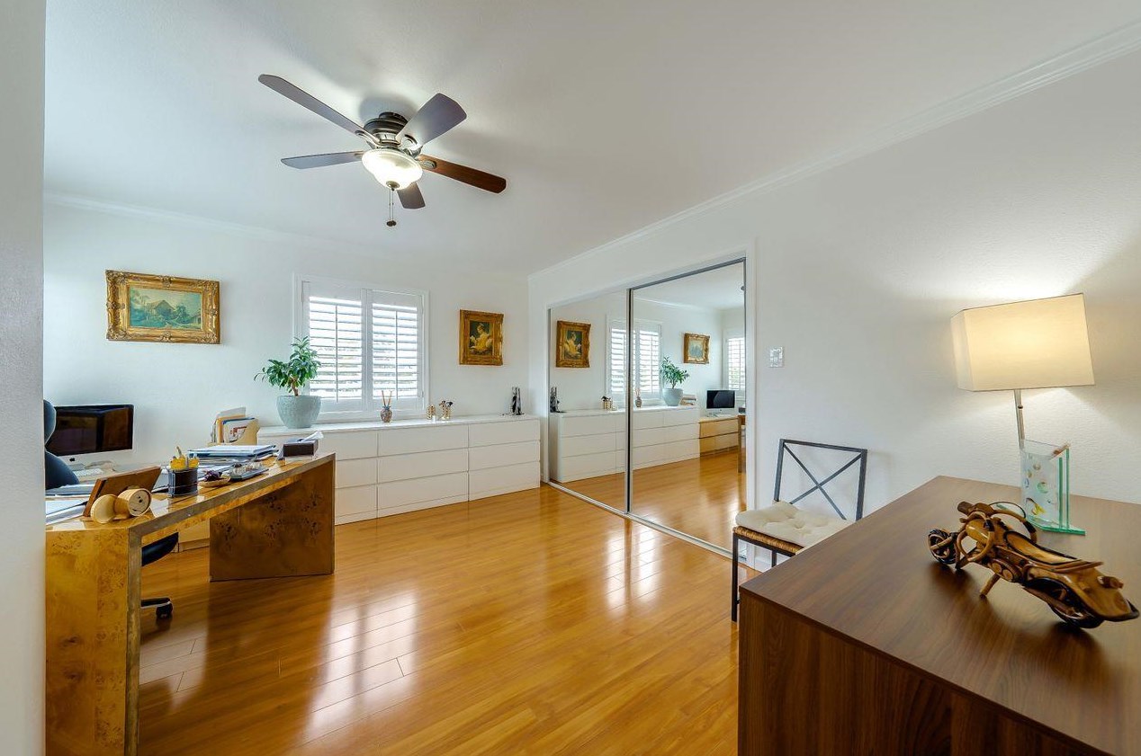 601 Fallon Ave, San Mateo CA  94401-3026 exterior