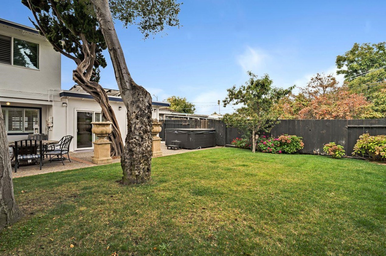 601 Fallon Ave, San Mateo CA  94401-3026 exterior