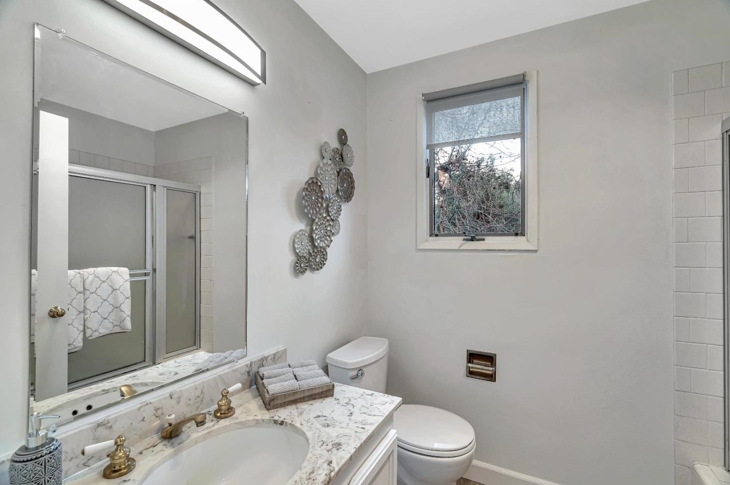5487 Cribari Grn, San Jose CA  95135-1321 exterior