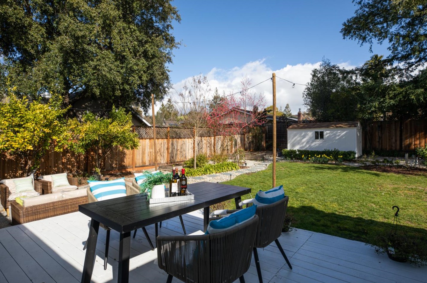 16384 Peacock Ln, Los Gatos CA  95032-4721 exterior