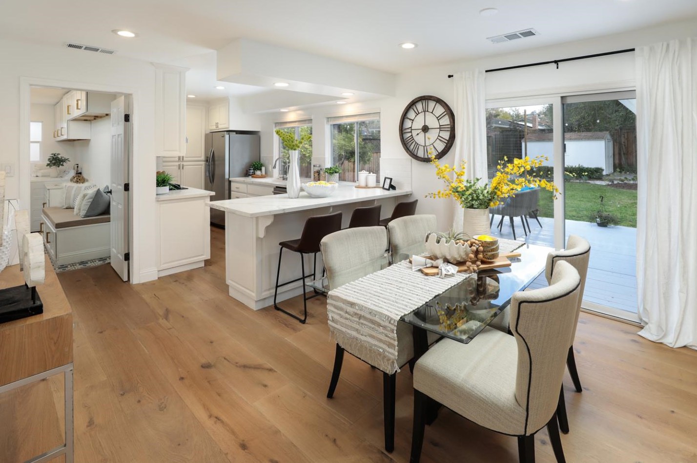 16384 Peacock Ln, Los Gatos CA  95032-4721 exterior