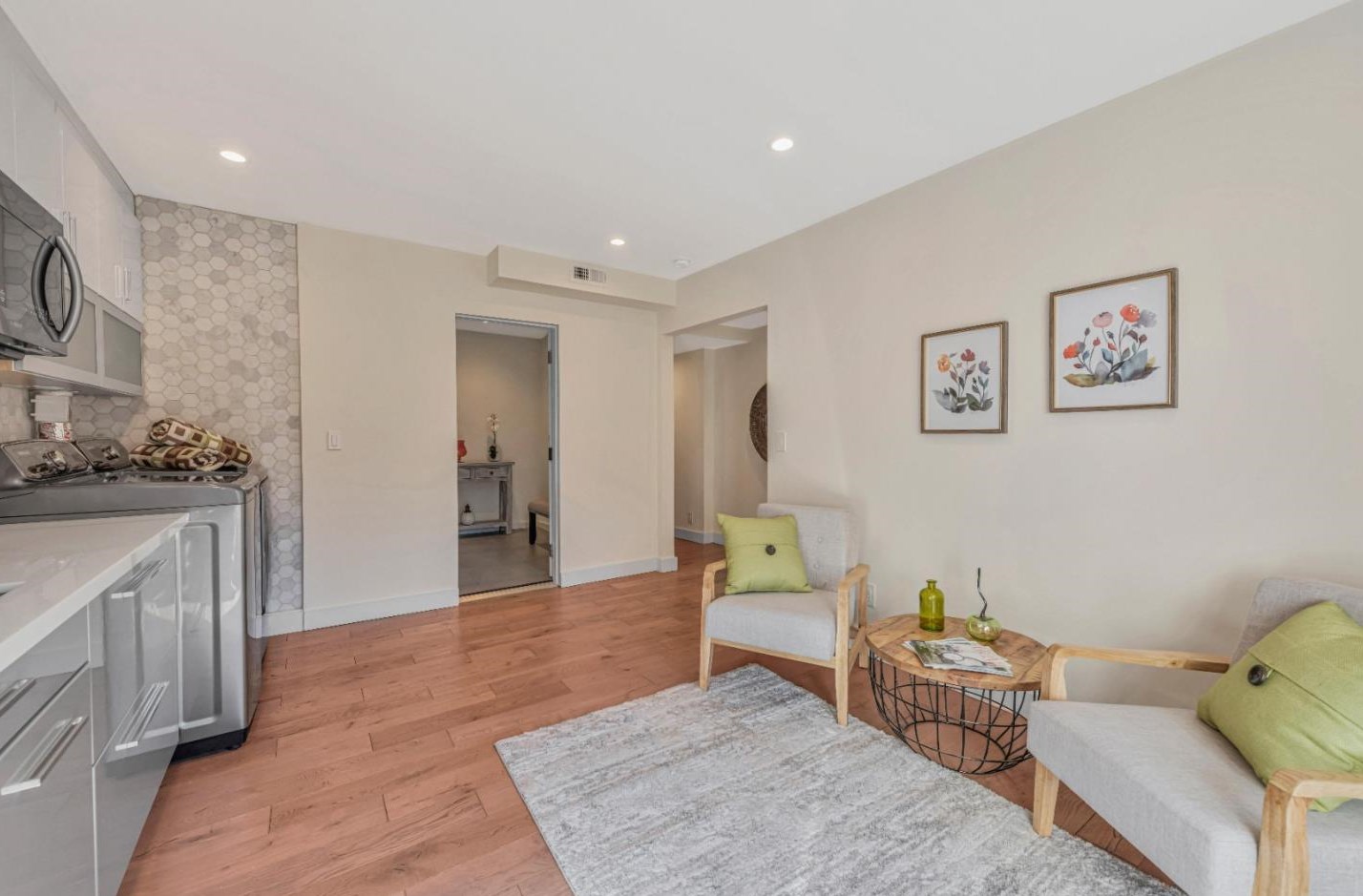 180 Princeton St, San Francisco CA  94134-1312 exterior