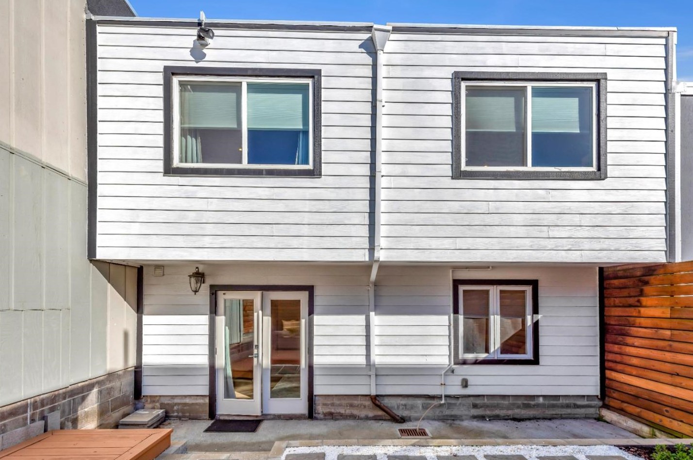 180 Princeton St, San Francisco CA  94134-1312 exterior