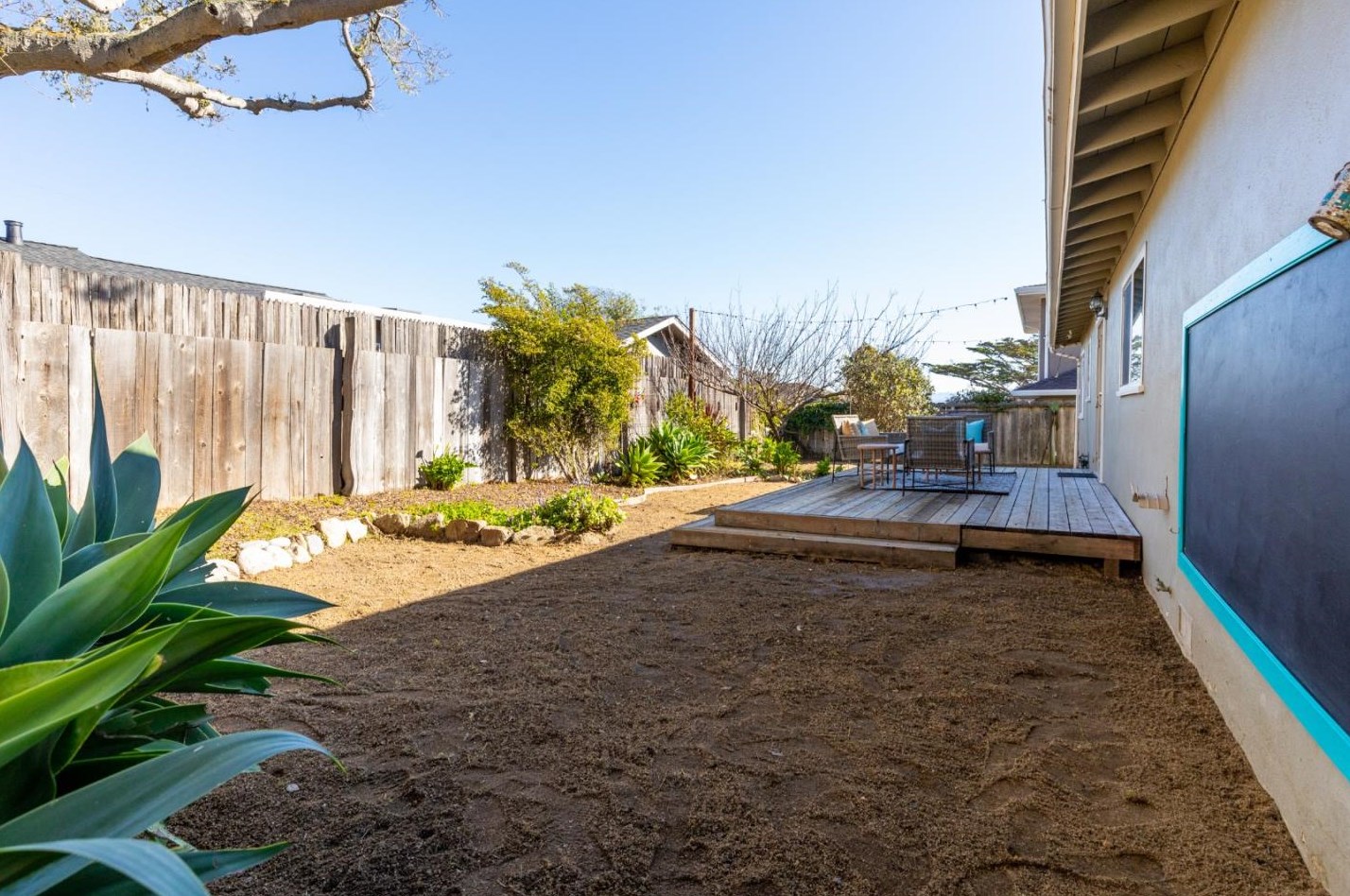 1168 Harrison St, Monterey CA  93940-2120 exterior