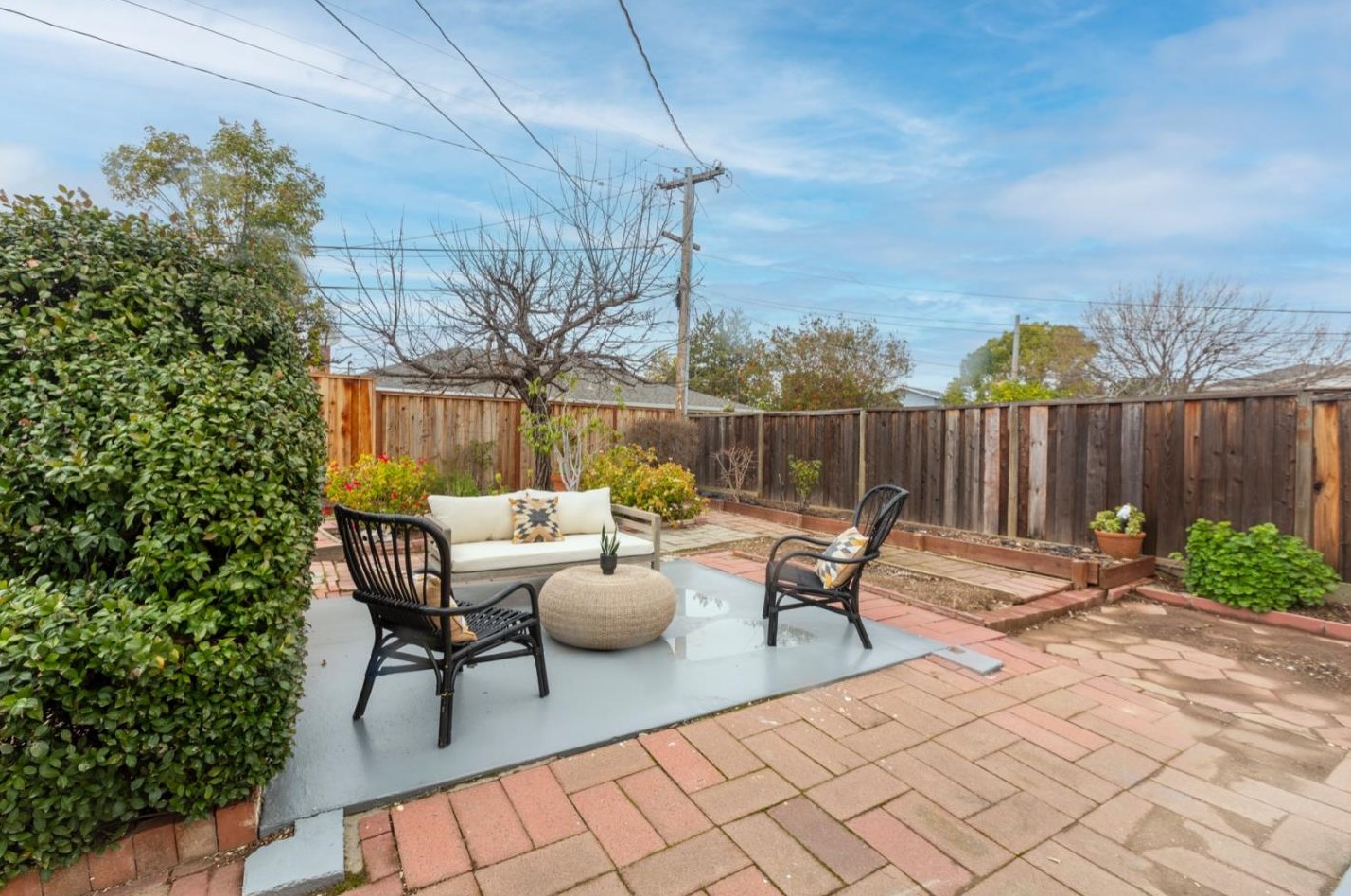 7911 Festival Ct, Cupertino CA  95014-4115 exterior