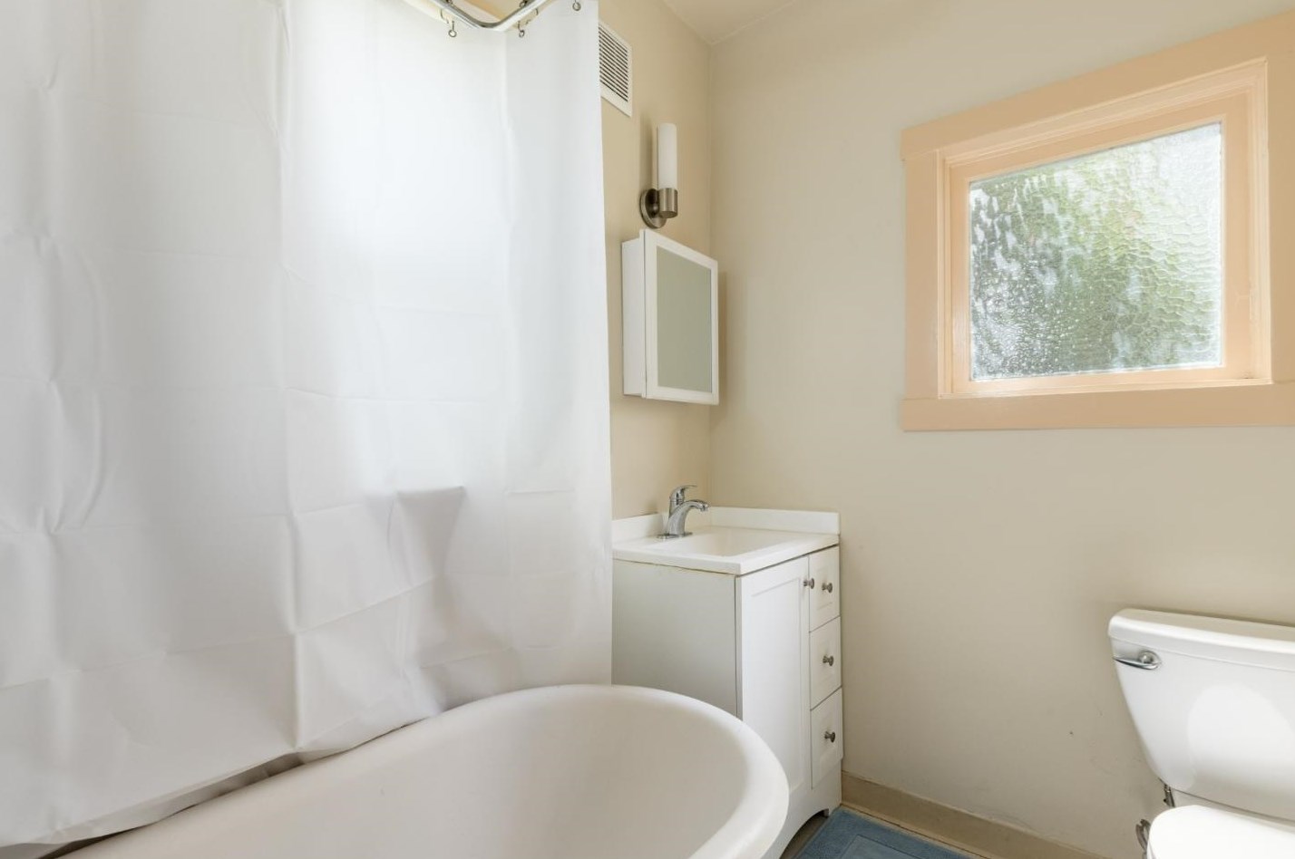 201 Maple St, Santa Cruz CA  95060-4319 exterior