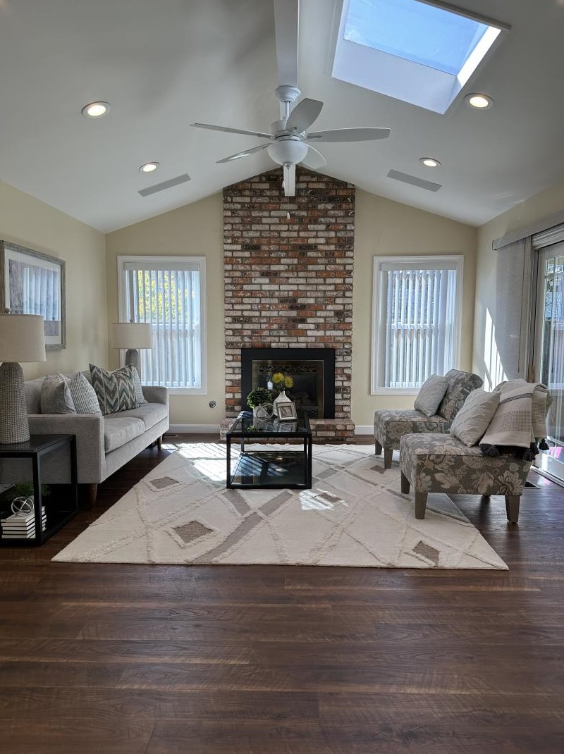 2073 La Orinda Pl, Concord CA  94518-3019 exterior