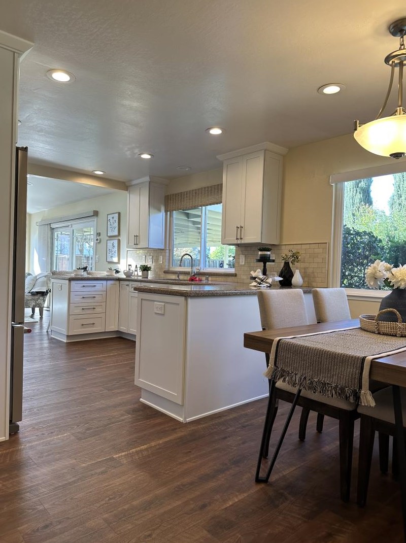 2073 La Orinda Pl, Concord CA  94518-3019 exterior