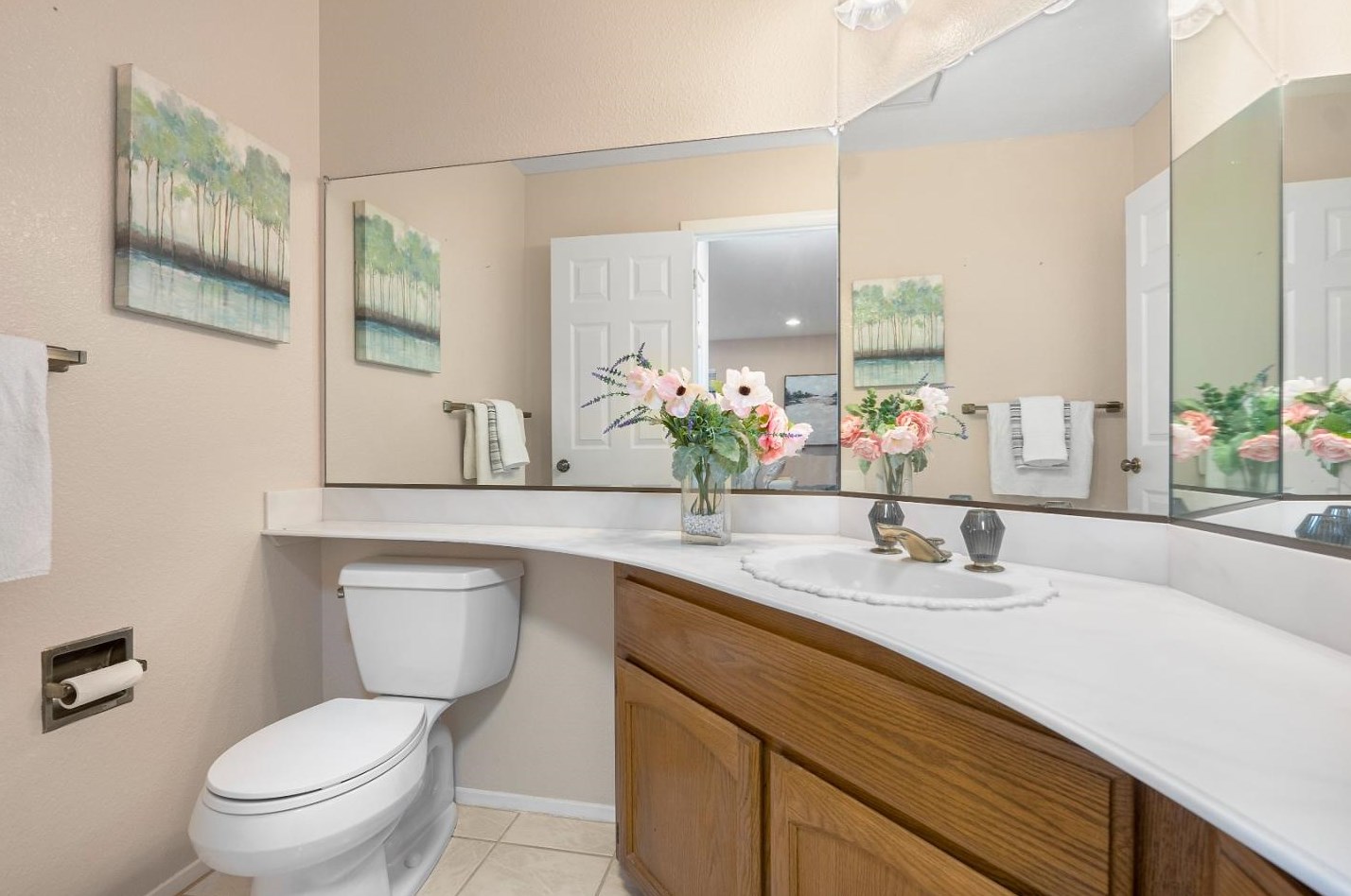 1661 Toyon Ct, San Mateo CA  94403-3957 exterior