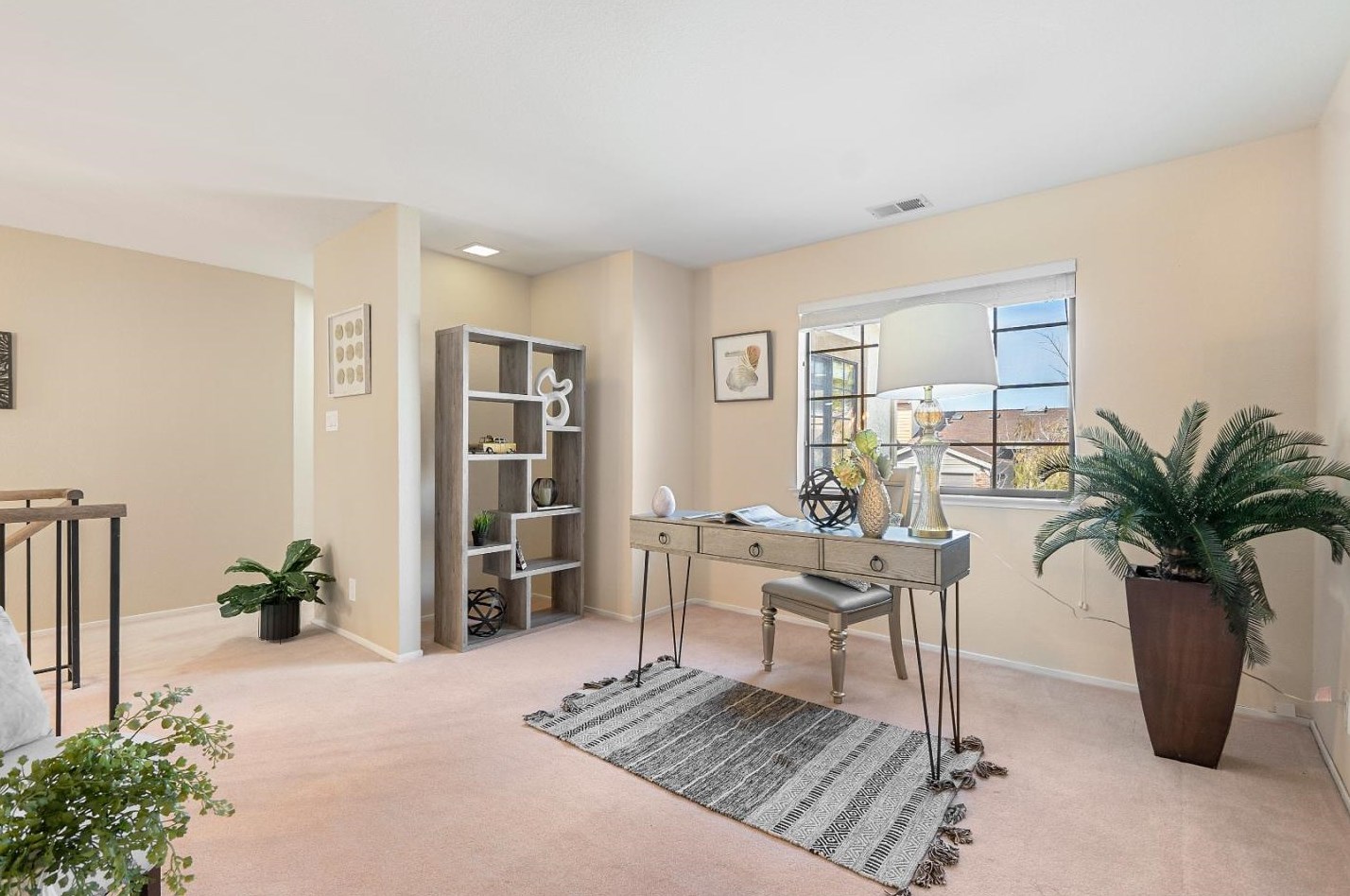 1661 Toyon Ct, San Mateo CA  94403-3957 exterior