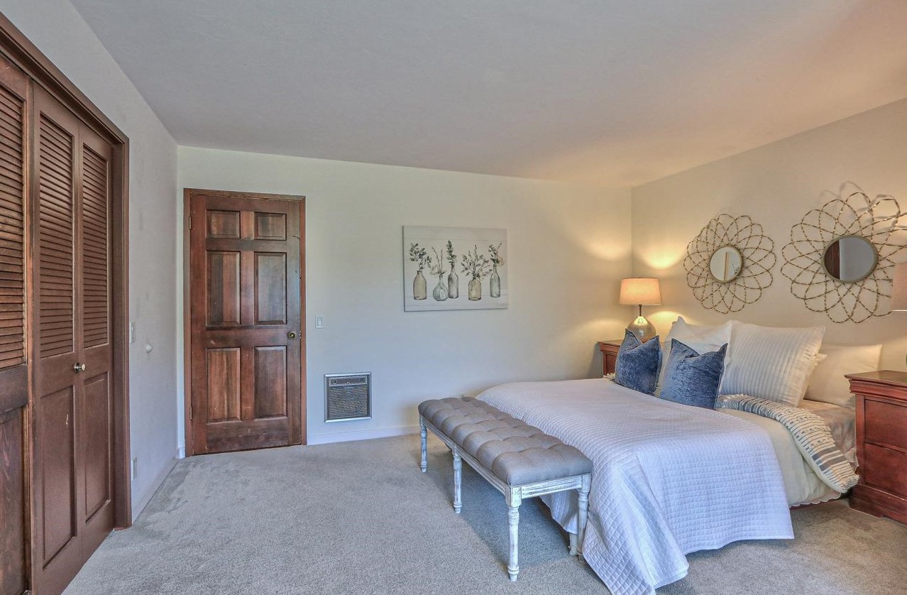 24625 Avenida Principal, Salinas CA  93908-9308 exterior