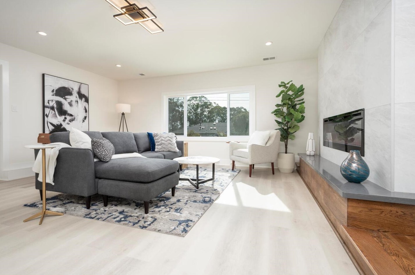 1876 Randall Rd, San Mateo CA  94402-3727 exterior