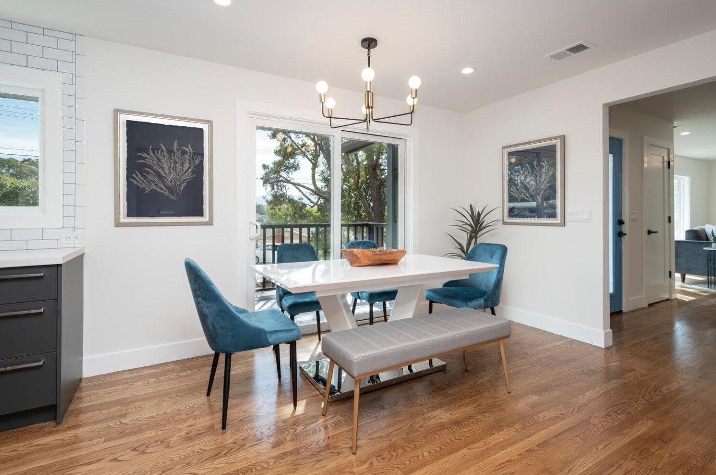 1876 Randall Rd, San Mateo CA  94402-3727 exterior