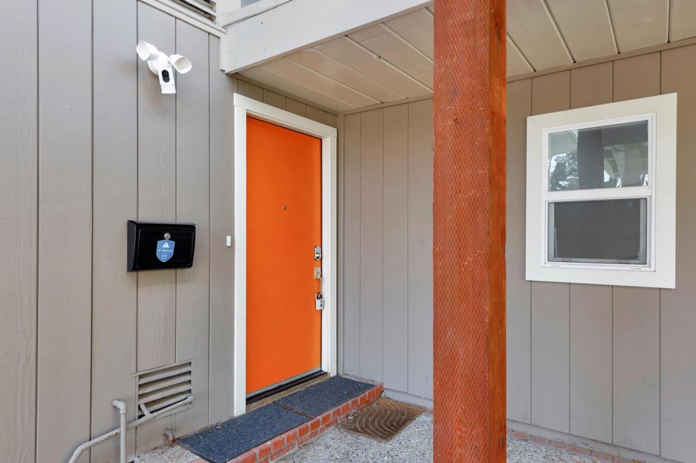 4212 Darlington Ct, Palo Alto, CA 94306