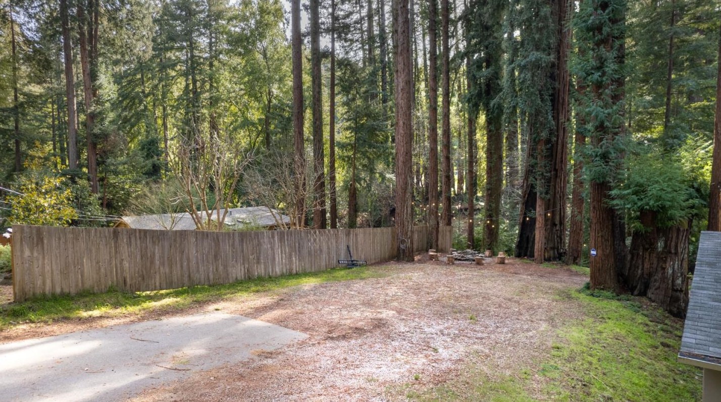 185 Spring Creek Rd, Big Basin CA  95006-8814 exterior