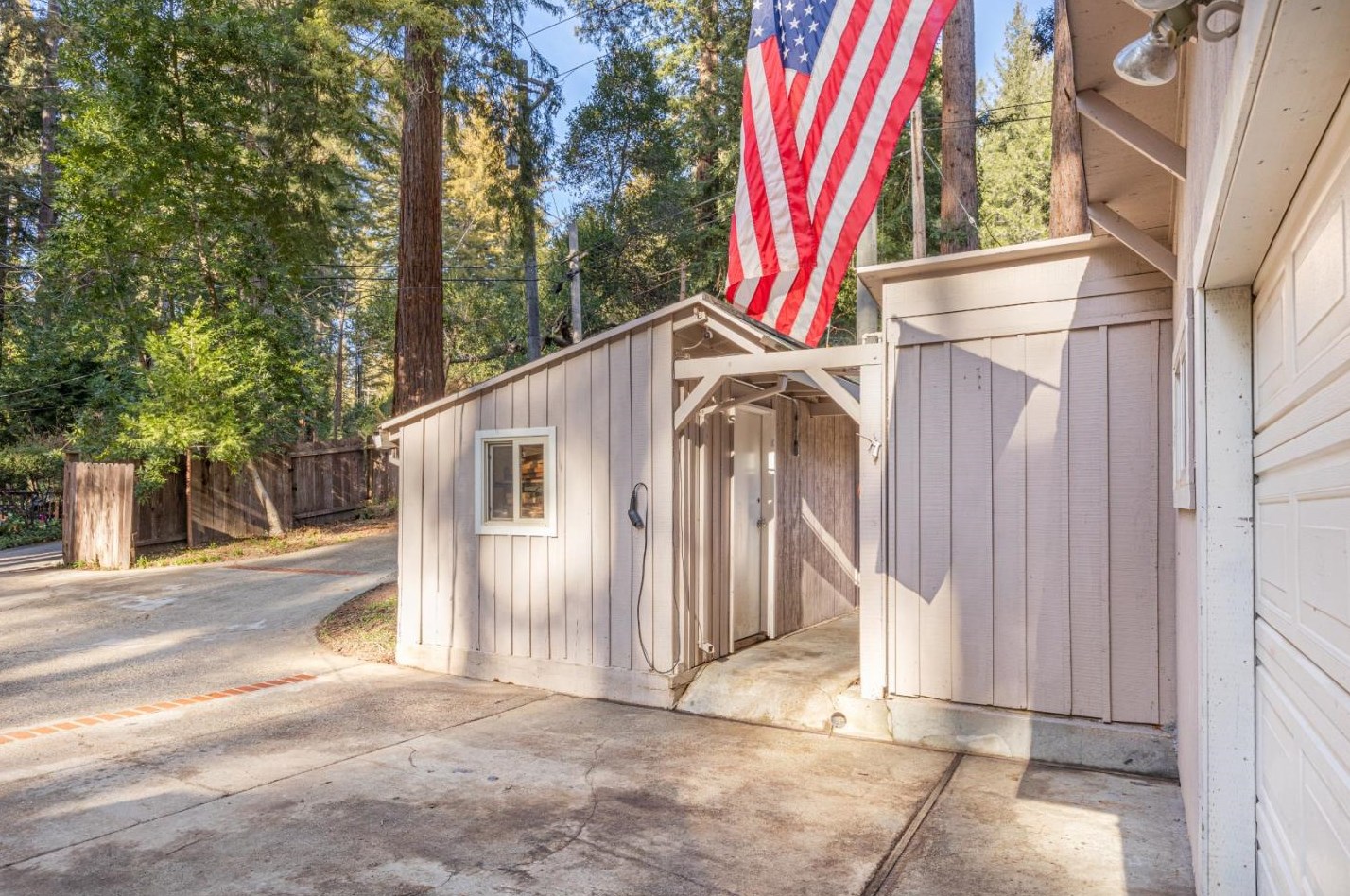 185 Spring Creek Rd, Big Basin CA  95006-8814 exterior